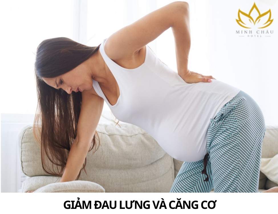 Bà bầu 3 tháng cuối có nên đi lại nhiều