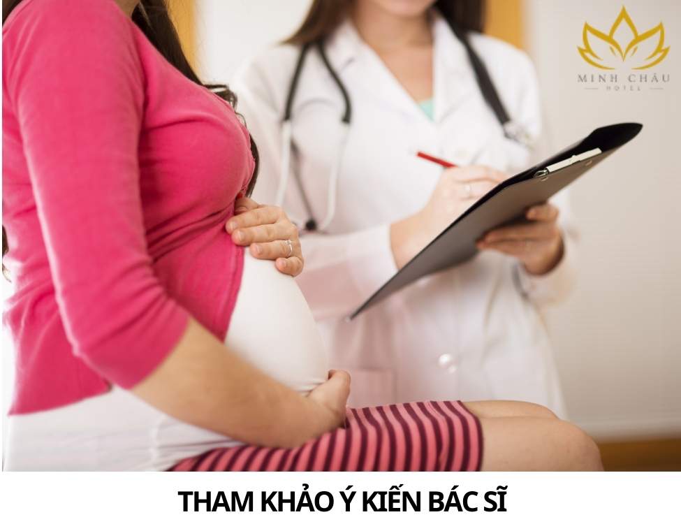 Bà bầu 3 tháng cuối có nên đi lại nhiều