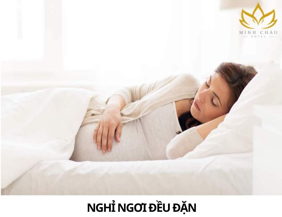 Bà bầu 3 tháng cuối có nên đi lại nhiều
