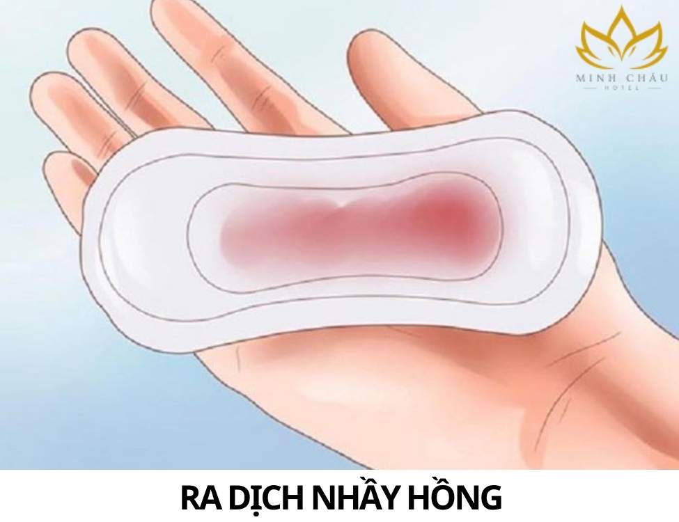 Những dấu hiệu nguy hiểm khi mang thai tháng cuối