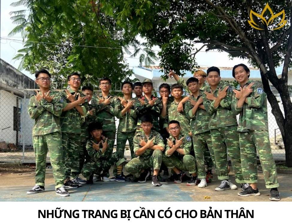 đi học quân sự mang gì