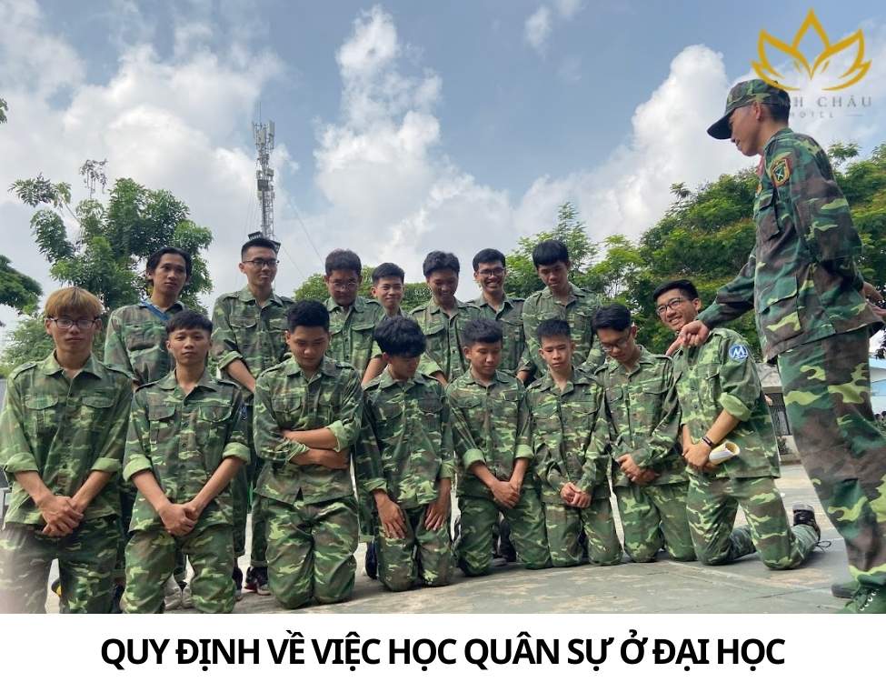 học quân sự ở đại học có được về không