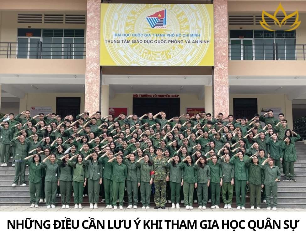 học quân sự ở đại học có được về không