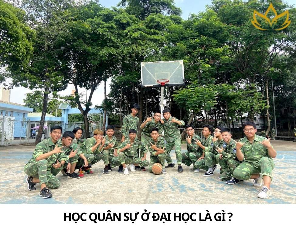 học quân sự ở đại học học những gì