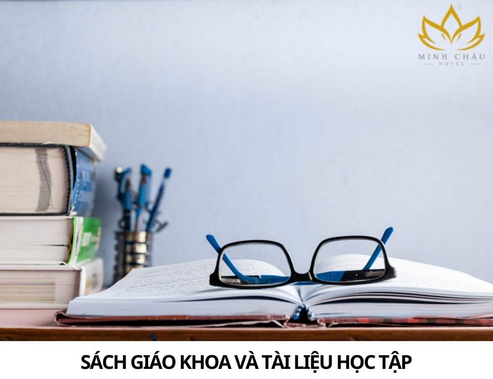 sinh viên năm nhất cần mua những gì